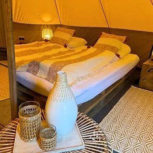  Campingplatz Glamping Bivak - Urban Gardens