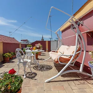 Elegante Con Mucho Encanto En Inmejorable Ubicacion Séville