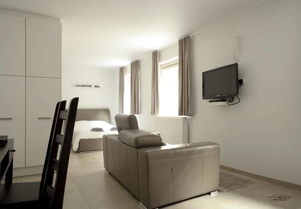 Place 2 Stay Gent 0*,  Belgien